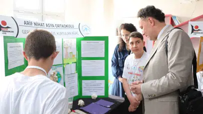 Bozüyük'te genç beyinlerin teknoloji şöleni: 11 proje görücüye çıktı