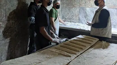 Özalp'te tarımın geleceği sertifikalı ellerde şekilleniyor: Üreticiler uzmanından öğreniyor