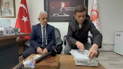 Fırında simit pişirirken dünya ikincisi oldu: Gümrükte 'imha edildi' sanılan ödülüne kavuştu