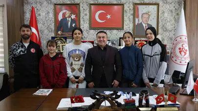 Ringin yeni kraliçeleri Bilecik’ten çıktı: Şampiyonluk kürsüsüne ambargo koydular