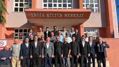 RTÜK Başkanı Mehmet Daniş'ten Gençlere Uyarı: Ekran Bağımlılığı Geleceğimizi Tehdit Ediyor