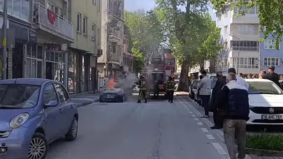 İnegöl’de korku dolu anlar: Park halindeki araç bir anda küle döndü