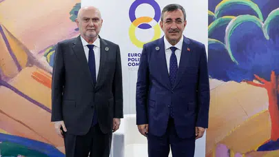 Erivan’da diplomasi trafiği: Yılmaz’dan kritik temaslar