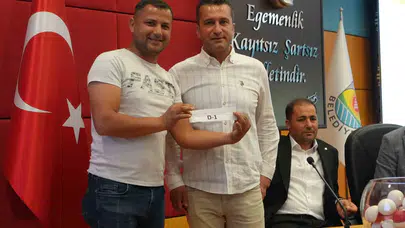 Tarsus’ta yeşil sahalarda dostluk rüzgarı: 53 takım şampiyonluk için ter dökecek
