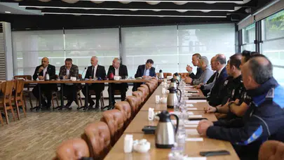 Bursa’da bayram mesaisi erkenden başladı: 17 ilçede tek yürek oldular