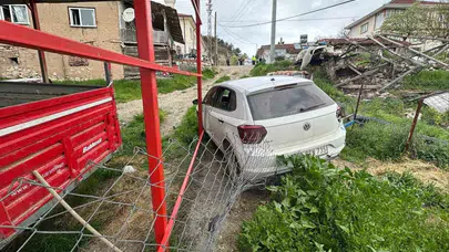Bilecik’te korkutan anlar: Kendi kendine hareket eden otomobil dehşet saçtı