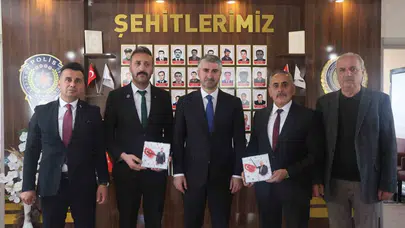 Erzurum’da anlamlı buluşma: Bakan Yardımcısı Tarıkdaroğlu şehit aileleri ve gazilerle bayramlaştı
