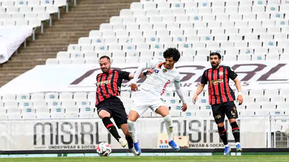 Alanyaspor İstanbul'da avantajı kaptı: Karagümrük soyunma odasına mağlup gitti