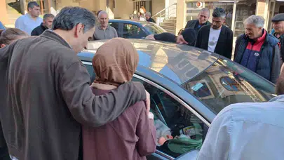 Trabzon'da yürekleri ağza getiren anlar: 3 aylık bebek otomobilde mahsur kaldı
