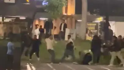 Elazığ’da gece yarısı meydan savaşı: Polis güçlükle ayırdı