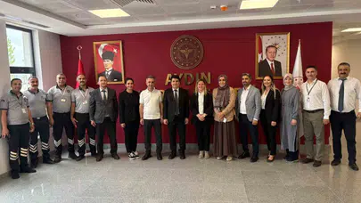 Beyaz önlüklerin bayram mesaisi: Aydın Şehir Hastanesi’nde yönetimden moral ziyareti