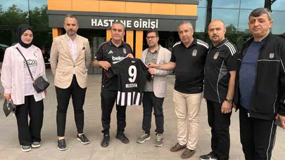 Küçük Mustafa’nın en büyük hayali: Siyah-beyazlı taraftarlardan duygulandıran destek