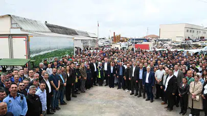 Karacabey'de bayram mesaisi: Başkan Karabatı'dan saha vurgusu