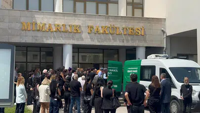Sanat dünyasının acı kaybı: Mersin Üniversitesi sevilen akademisyenine veda etti