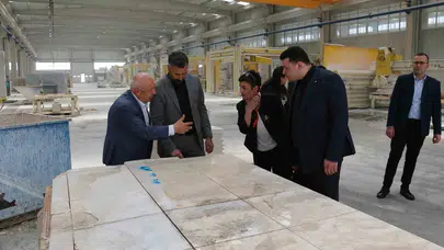 Eskipazar’ın sarı hazinesi dünyaya açılıyor: Afyon modelini yerinde incelediler