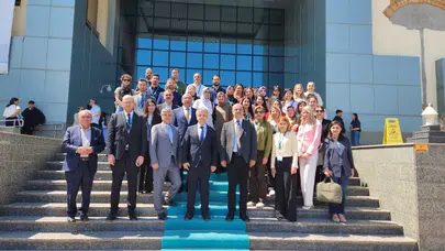 Türkiye’nin demografik geleceği masada: Doğurganlık oranındaki düşüş bir beka meselesi olarak görülüyor