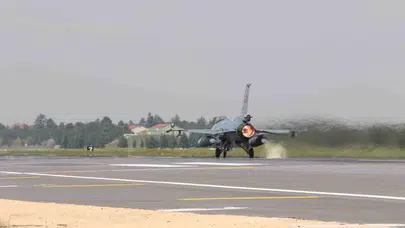 Göklerdeki gurur İzmir yolcusu: Eskişehir’den havalanan F-16’lar Efes-2026 için nefes kesti