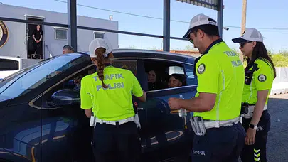 Yolun sonu bayram huzuruna çıksın: Tekirdağ’da sürücülere tatlı sürpriz