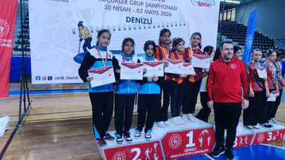 Afyon’un gururu oldular: Floor Curling’de Sivas bileti Yunus Emre Ortaokulu’nun