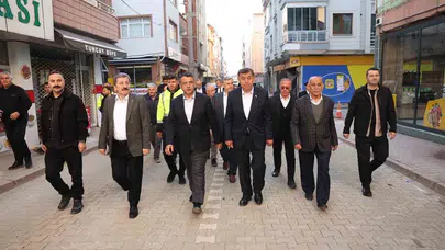 Samsun’da bayram mesaisi: Protokol hem bayramlaştı hem sahaya indi
