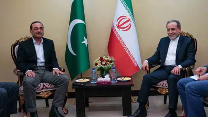 Tahran’da kritik diplomasi trafiği: Pakistan’dan gerilimi düşürecek kritik hamle