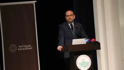 Dijital dünyada kaybolan nesil: Gençlere teknoloji uyarısı