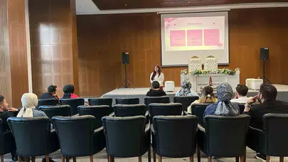 Onikişubat’ta mutlu yuvaların anahtarı: Belediye evlilik okulu kapılarını açtı