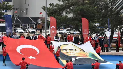 Dadaş diyarında coşkulu başlangıç: Gençlik Haftası törenlerle start aldı