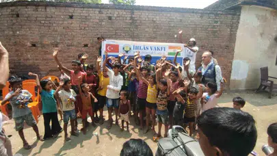 Kurban ibadetinde vekalet dönemi: İhlas Vakfı’ndan 5 ülkede kesim hazırlığı