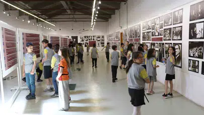 Denizli’nin Milli Mücadele mirası çocukların gözlerinde yeniden canlanıyor: "O Vakit Üç Taş, Şimdi Kalem"