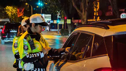 Kadıköy’de bayram mesaisi: Ekipler huzur için sahaya indi