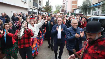 Nilüfer’de bahar coşkusu: Yağmur yağdı, gelenekler bozulmadı