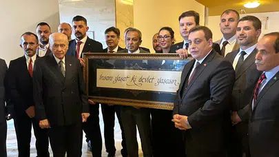 Bilecik teşkilatından Ankara çıkarması: Liderin huzurunda tam kadro gövde gösterisi