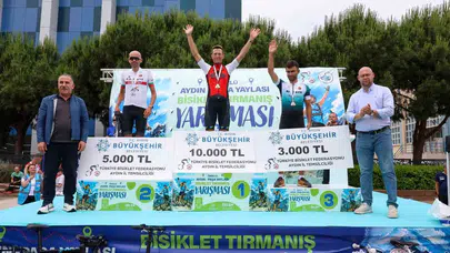 Pedallar zirve için döndü: Aydın'da nefes kesen tırmanış yarışı