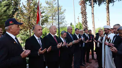 Adıyaman’da bayram hüznü ve vefa bir aradaydı: Şehitler dualarla anıldı