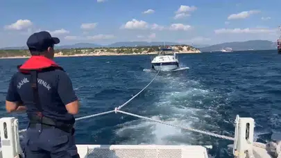 Didim açıklarında korku dolu anlar: Motoru bozulan tekne sürüklendi