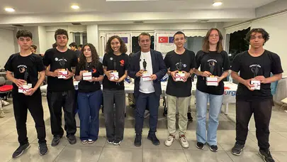 Kodların efendileri Menderes Park’ta buluştu: Geleceğin yazılımcıları Efeler’de sahne aldı