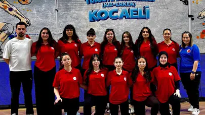 Filelerin Sultanları Kocaeli’nde fırtına gibi esti: Bilecik yarı final biletini kaptı