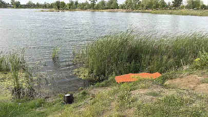 Mersin’den gelen acı haber Sakarya’da son buldu: Göletteki cansız bedenin kimliği yürekleri dağladı