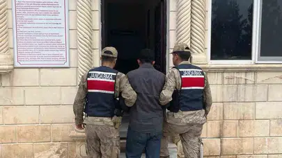 Adalet arayışı sonuç verdi: 5 yıl hapis cezası bulunan firari Karaköprü'de kıskıvrak yakalandı