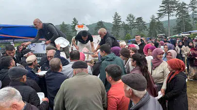 Çan’da binlerce kişi aynı sofrada buluştu: Yörük kültürünün bereketli geleneği yaşatıldı