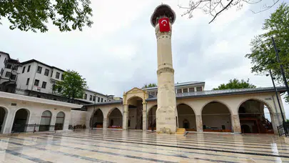 Asırlara meydan okuyan miras ayağa kalktı: Kahramanmaraş’ın kalbi Ulu Cami yeniden hayat buldu