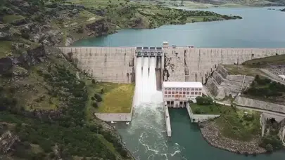 Elazığ’da su seviyesi alarm verdi: Pembelik Barajı’nda tahliye operasyonu başladı