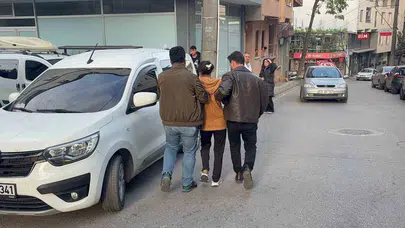 Otomobilin sahibi yakaladı, o ise pişkinlikle direndi: Bu araç benim, hırsız sizsiniz