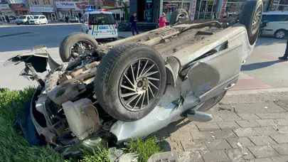 İşe giderken kaza geçirdi: Hemşirenin kullandığı otomobil takla attı