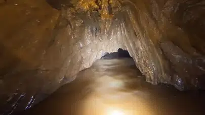 Altın uğruna girdikleri mağarada ölüm kalım savaşı: 7 kişiden bir haftadır haber alınamıyor