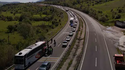 Dönüş yolunda kabus gibi saatler: 21 ilin kilit noktası Kemikli Rampaları’nda drone ile görüntülendi