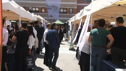 Geleceğin profesyonelleri Arel’de buluştu: 150 dev şirket kapılarını öğrencilere açtı