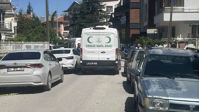 Hukuk öğrencisi dehşeti: Anne ve babasını katledip parkta soğukkanlılıkla bekledi