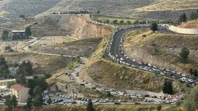 Saklı Cennet’te bayram bereketi: Araç kuyrukları kilometreleri aştı